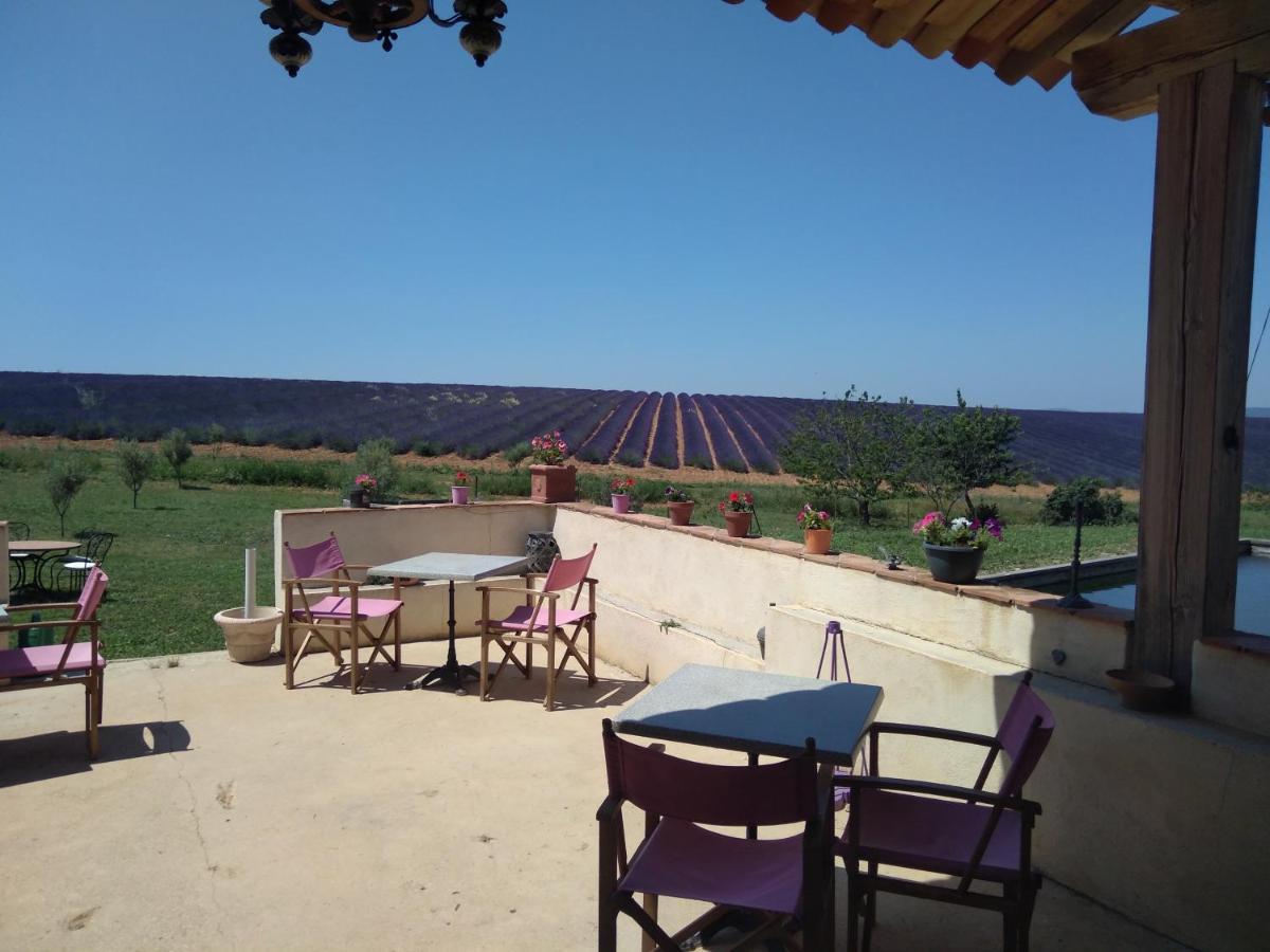 Chambre A La Ferme Au Milieu Des Lavandes Valensole Exteriér fotografie